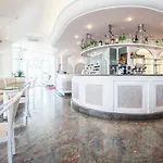 普林西比酒店 3*